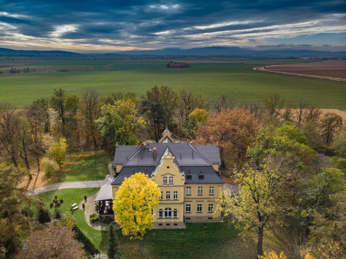 Palac Gruszow Świdnica Esterno foto